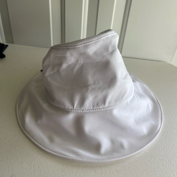 Adidas golf nwt white pony sun bucket hat - Picture 1 of 8